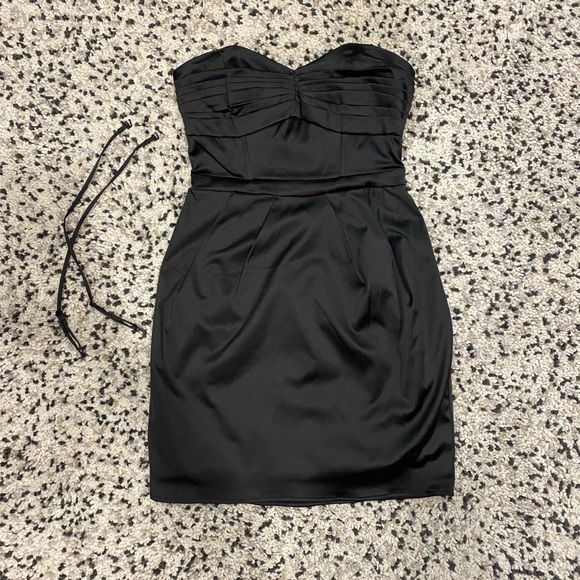 *sold* Little black dress - Picture 3 of 10